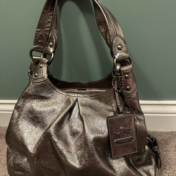 Coach Maggie metallic gunmetal shoulder bag - Picture 5 of 9